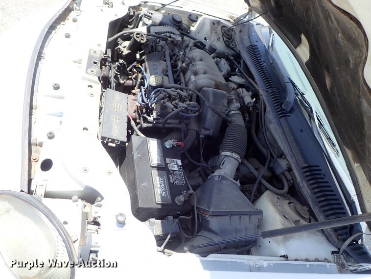 image for item DE5413 1998 Ford Taurus