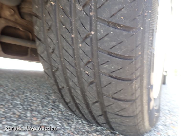 image for item DE5413 1998 Ford Taurus