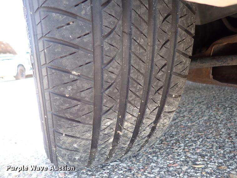 image for item DE5413 1998 Ford Taurus