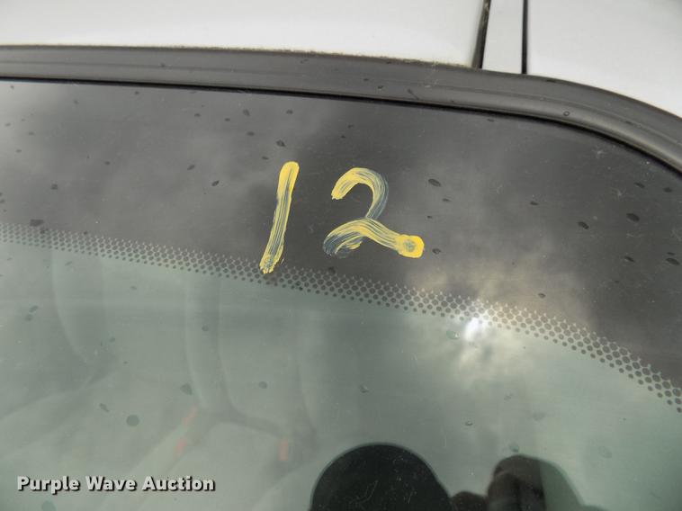 image for item DE7701 2005 Ford Taurus SE