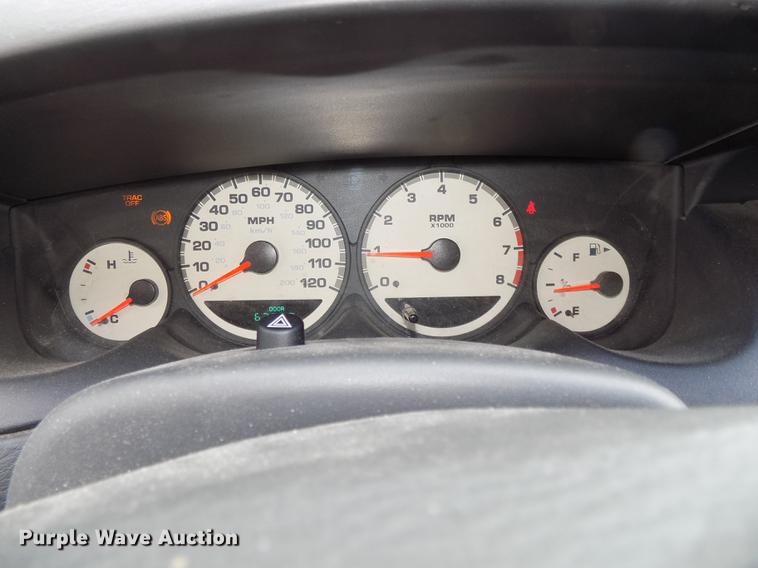 image for item DE7702 2001 Dodge Neon SE