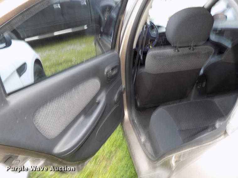 image for item DE7702 2001 Dodge Neon SE