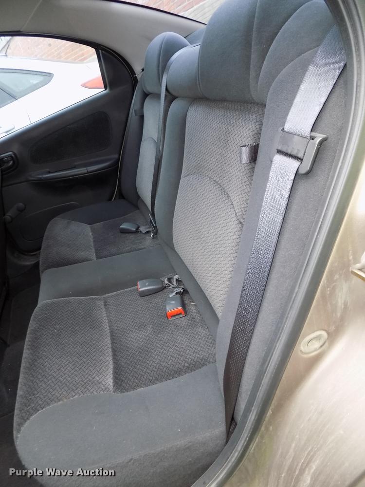 image for item DE7702 2001 Dodge Neon SE