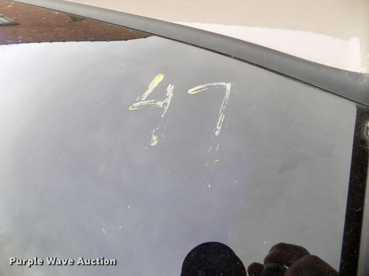 image for item DE7702 2001 Dodge Neon SE