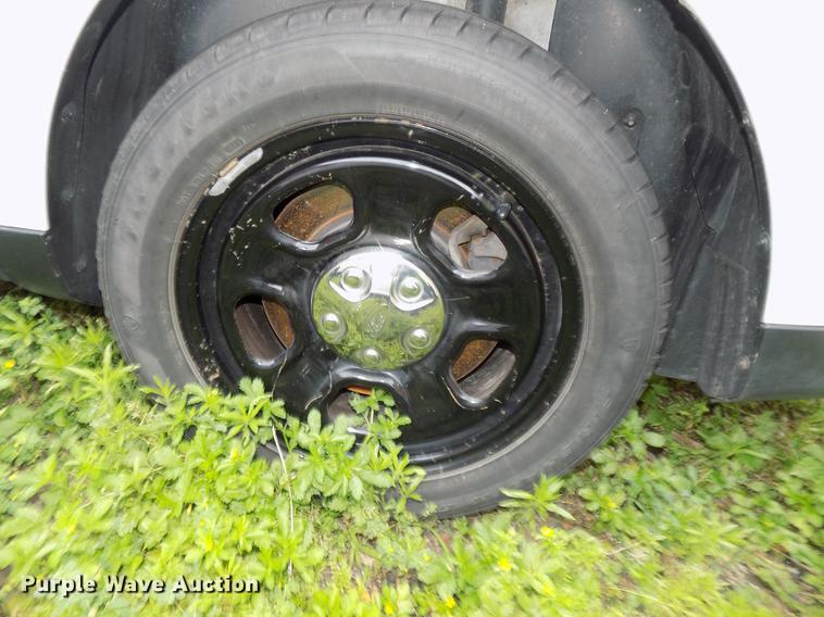 image for item DE7703 2013 Ford Taurus Police Interceptor