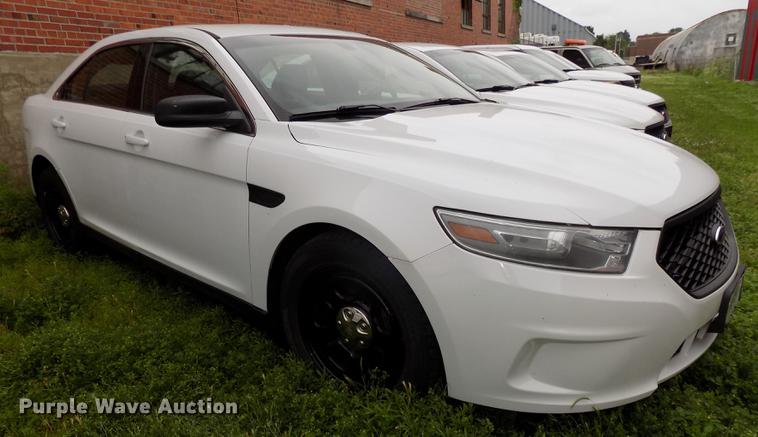 image for item DE7704 2013 Ford Taurus Police Interceptor