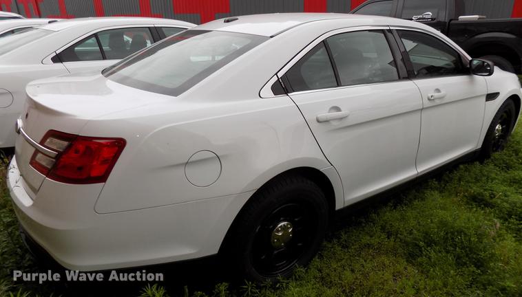image for item DE7704 2013 Ford Taurus Police Interceptor