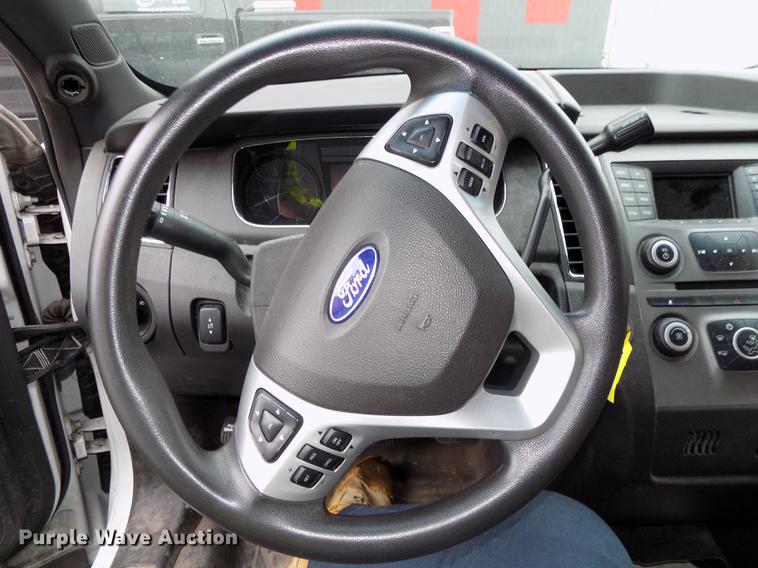 image for item DE7704 2013 Ford Taurus Police Interceptor