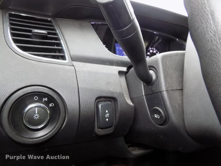 image for item DE7704 2013 Ford Taurus Police Interceptor