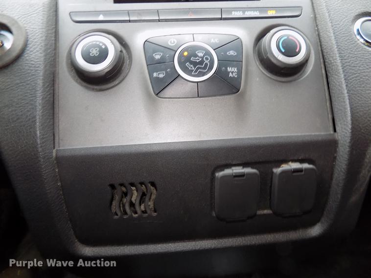 image for item DE7704 2013 Ford Taurus Police Interceptor