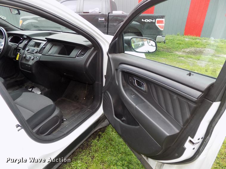 image for item DE7704 2013 Ford Taurus Police Interceptor