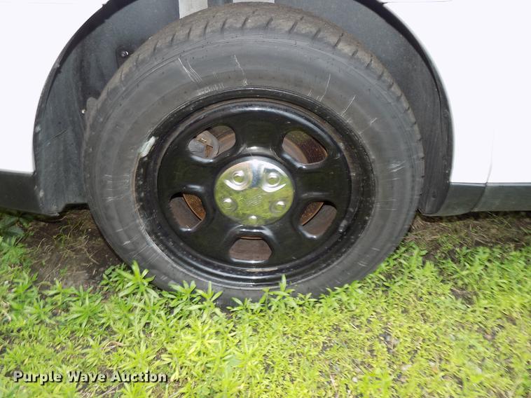 image for item DE7704 2013 Ford Taurus Police Interceptor