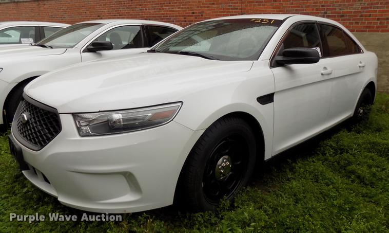 image for item DE7705 2013 Ford Taurus Police Interceptor