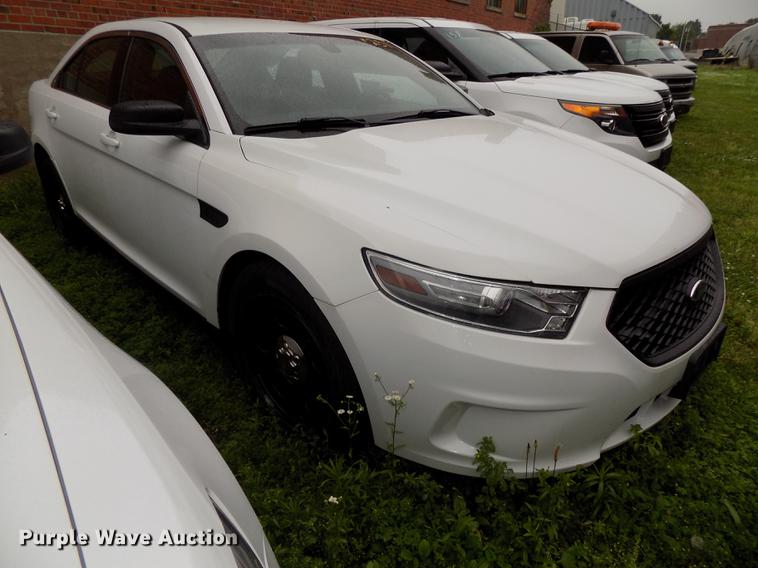image for item DE7705 2013 Ford Taurus Police Interceptor