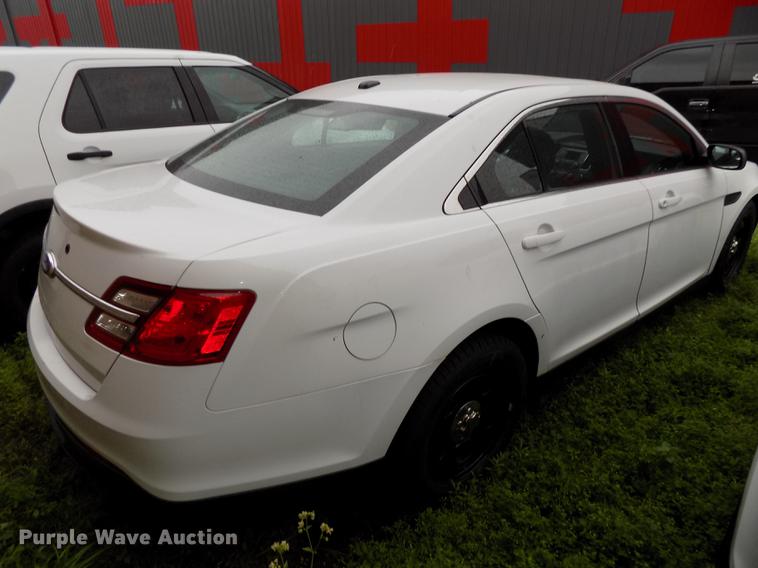 image for item DE7705 2013 Ford Taurus Police Interceptor