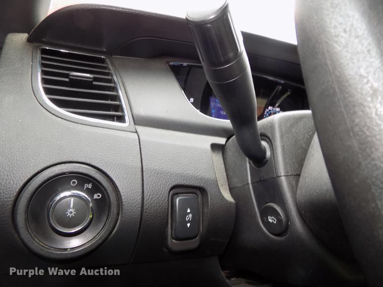 image for item DE7705 2013 Ford Taurus Police Interceptor