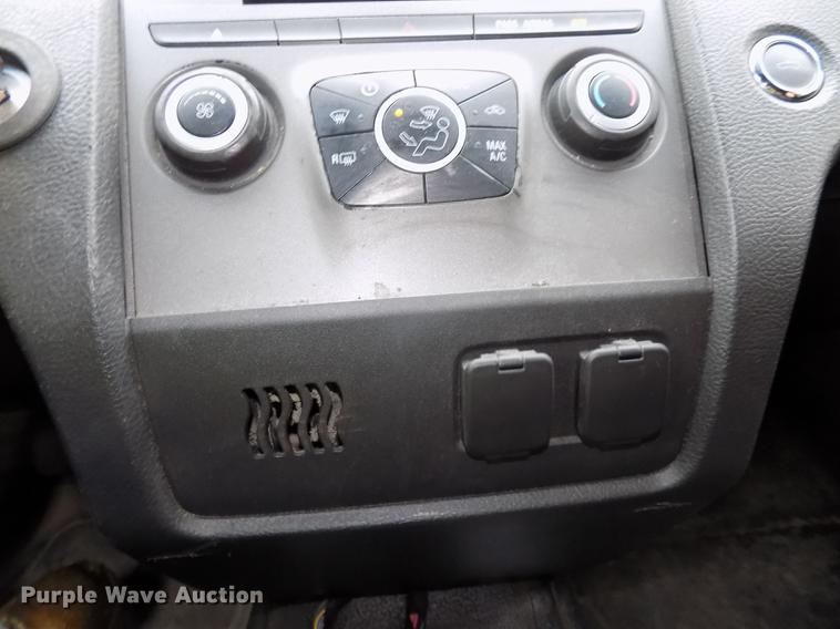 image for item DE7705 2013 Ford Taurus Police Interceptor