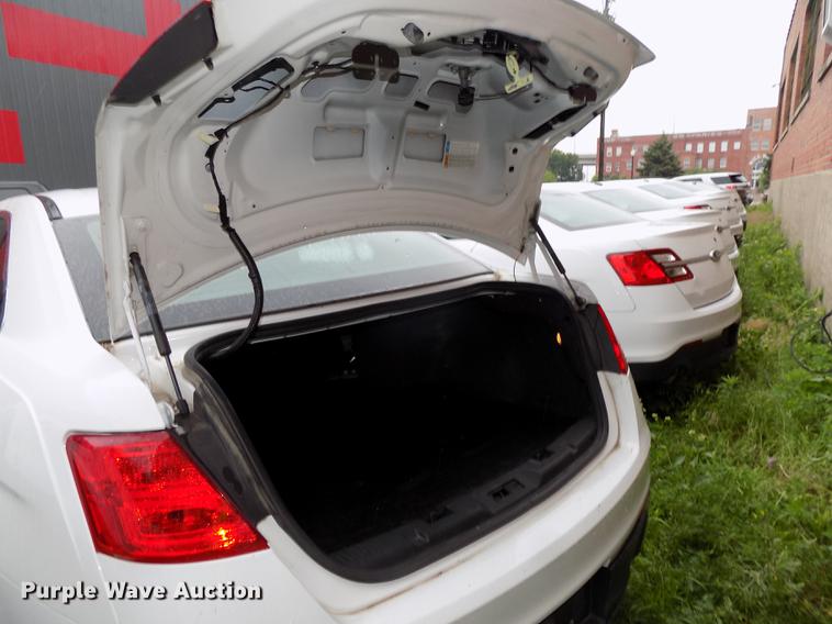 image for item DE7705 2013 Ford Taurus Police Interceptor