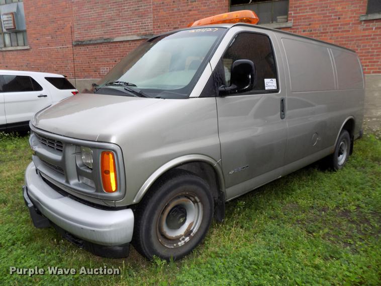 2001 chevrolet express 2500
