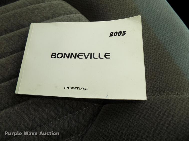 image for item DE7707 2005 Pontiac Boneville SE