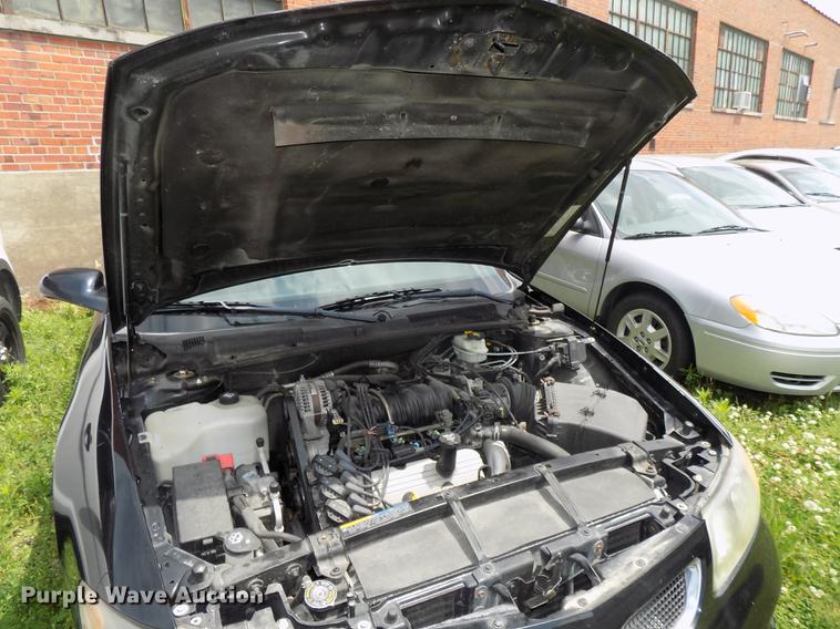 image for item DE7707 2005 Pontiac Boneville SE