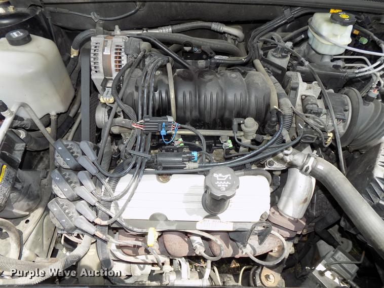 image for item DE7707 2005 Pontiac Boneville SE