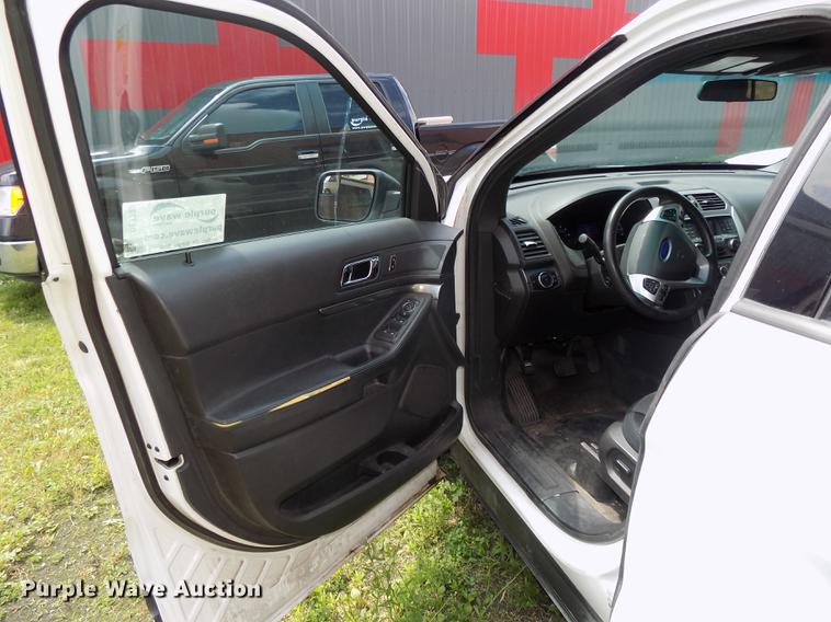 image for item DE7709 2013 Ford Explorer Police Interceptor SUV