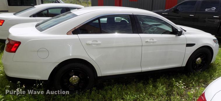 image for item DE7710 2013 Ford Taurus Police Interceptor