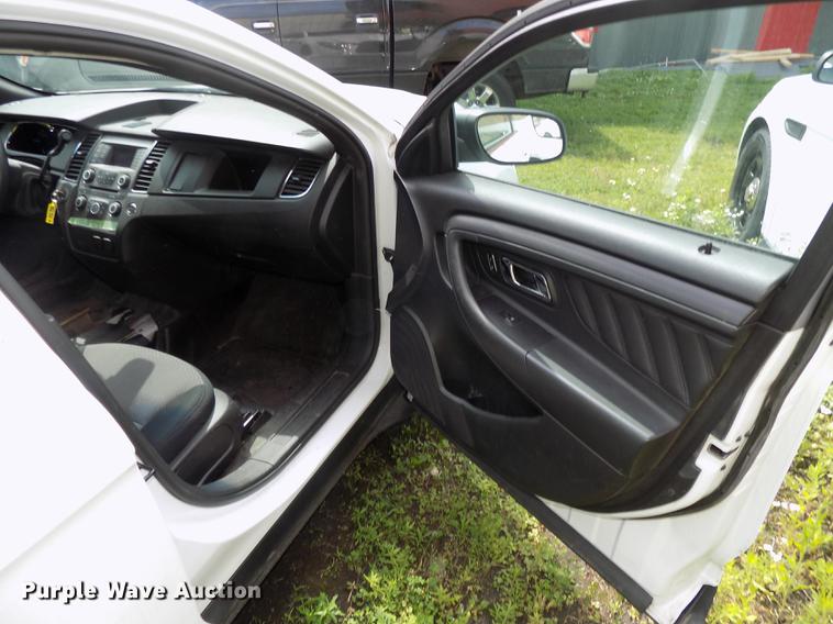 image for item DE7710 2013 Ford Taurus Police Interceptor