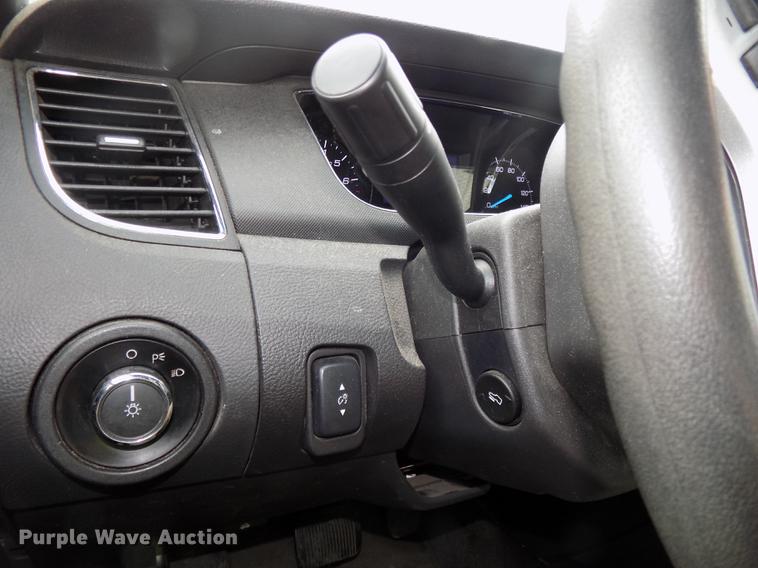 image for item DE7711 2013 Ford Taurus Police Interceptor