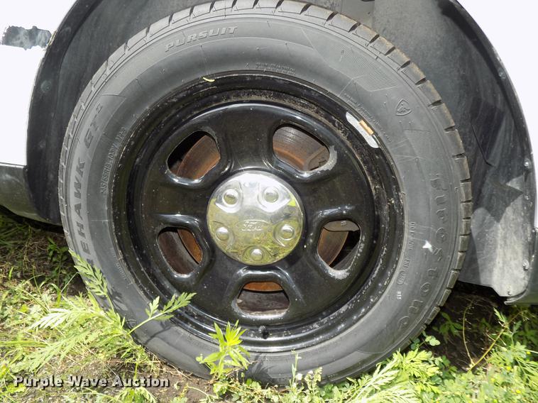 image for item DE7711 2013 Ford Taurus Police Interceptor