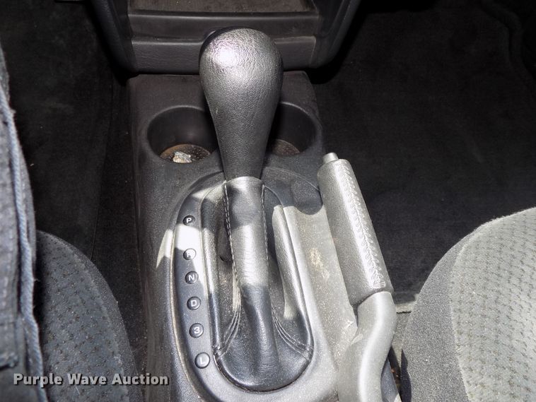 image for item DE7713 2005 Dodge Stratus SXT