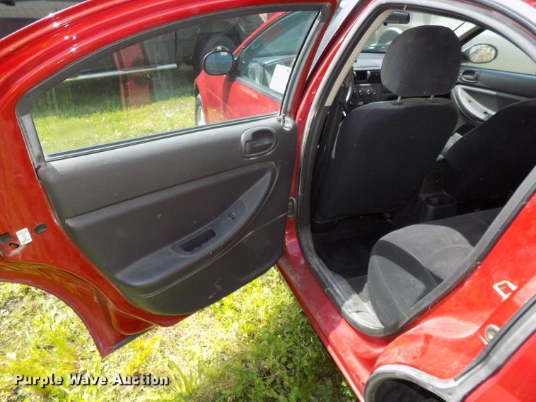 image for item DE7713 2005 Dodge Stratus SXT