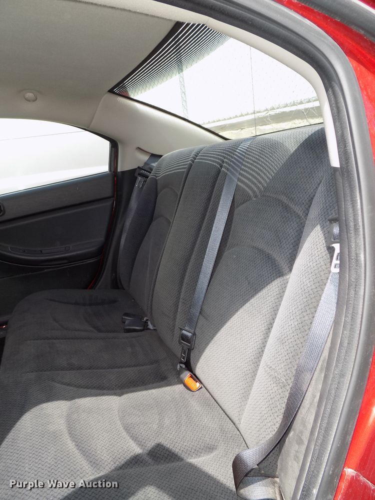 image for item DE7713 2005 Dodge Stratus SXT