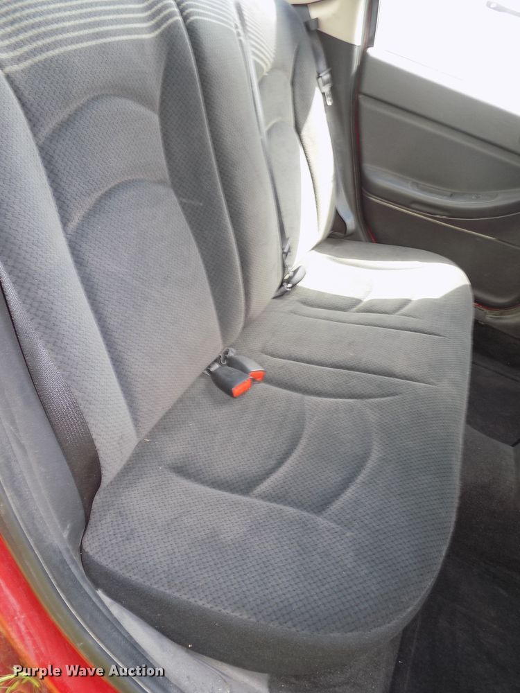 image for item DE7713 2005 Dodge Stratus SXT