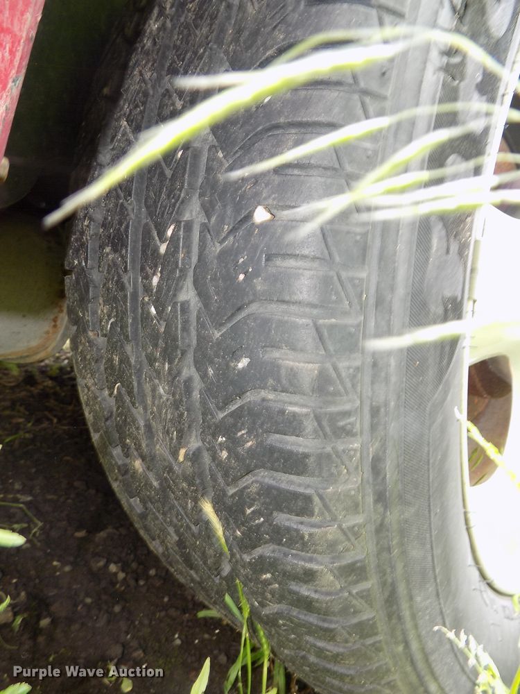 image for item DE7713 2005 Dodge Stratus SXT