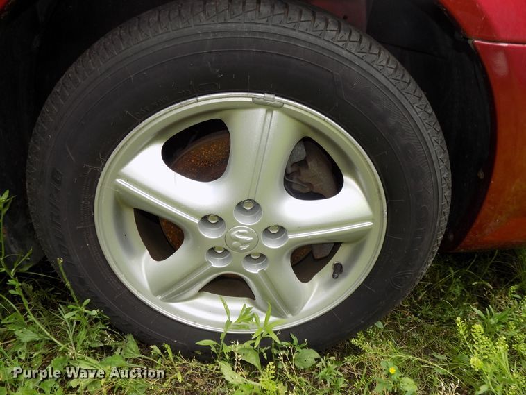 image for item DE7713 2005 Dodge Stratus SXT