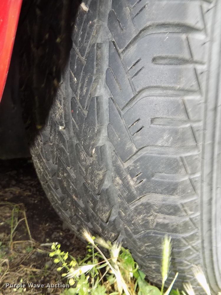 image for item DE7713 2005 Dodge Stratus SXT