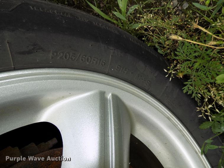 image for item DE7713 2005 Dodge Stratus SXT