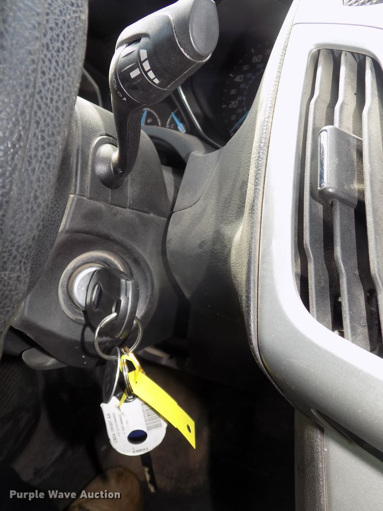 image for item DE7715 2012 Ford Focus SE