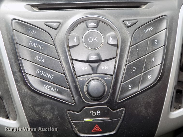 image for item DE7715 2012 Ford Focus SE