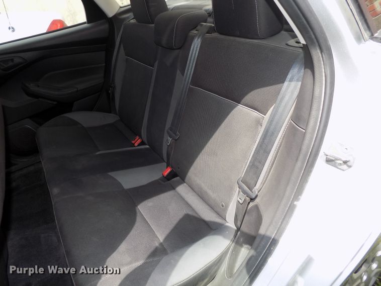 image for item DE7715 2012 Ford Focus SE