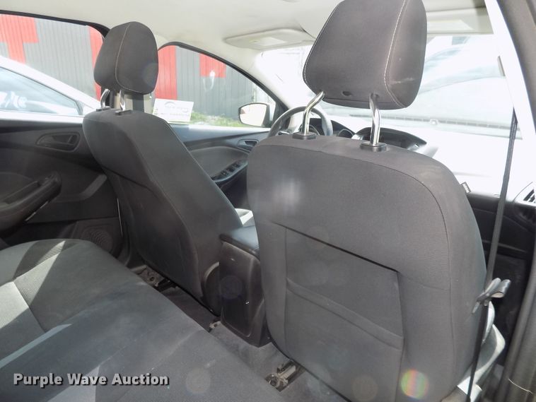 image for item DE7715 2012 Ford Focus SE