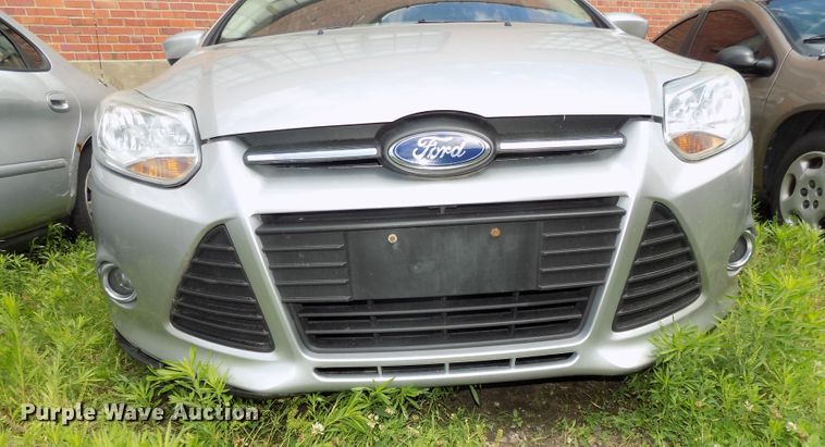 image for item DE7715 2012 Ford Focus SE