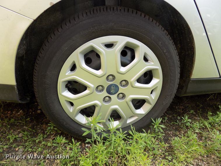 image for item DE7715 2012 Ford Focus SE