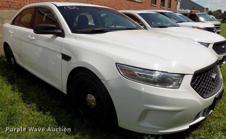 image for item DE7717 2013 Ford Taurus Police Interceptor