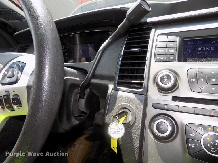 image for item DE7717 2013 Ford Taurus Police Interceptor