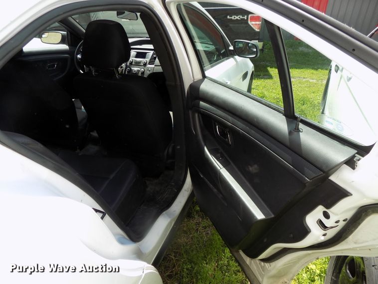 image for item DE7717 2013 Ford Taurus Police Interceptor