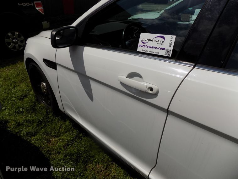 image for item DE7717 2013 Ford Taurus Police Interceptor