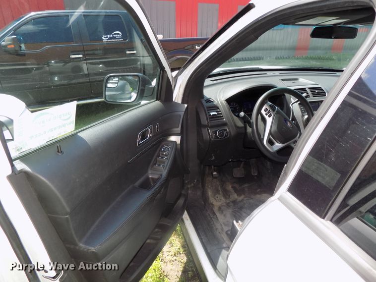 image for item DE7718 2013 Ford Explorer Police Interceptor SUV